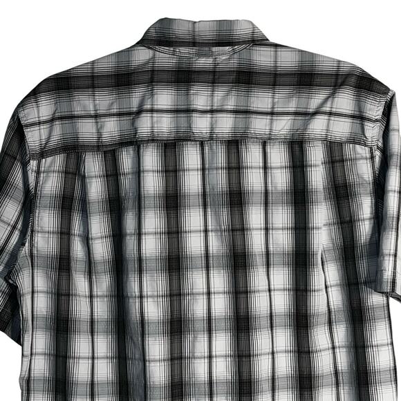 Eddie Bauer Travex Men’s S Black Gray Plaid Short Sleeve Button Up Performance - Picture 4 of 7